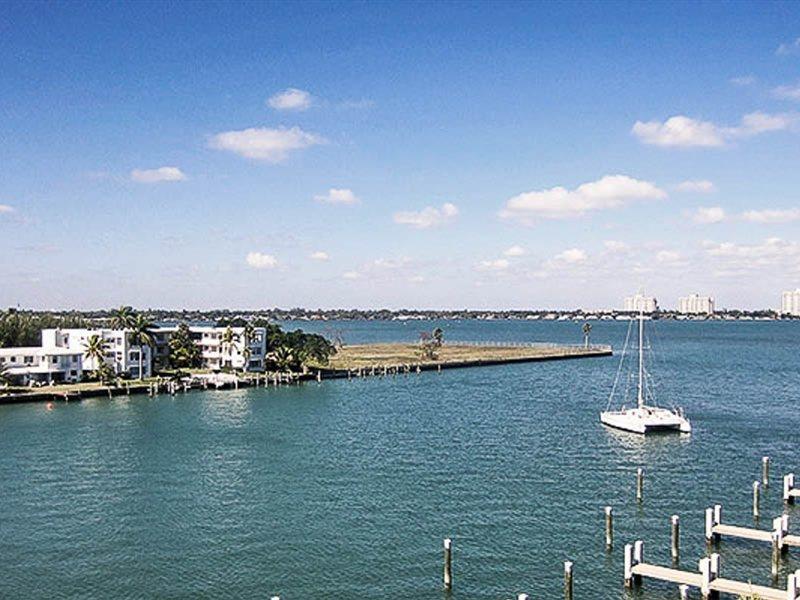 Miami Whitehouse Apartments North Bay Village Экстерьер фото