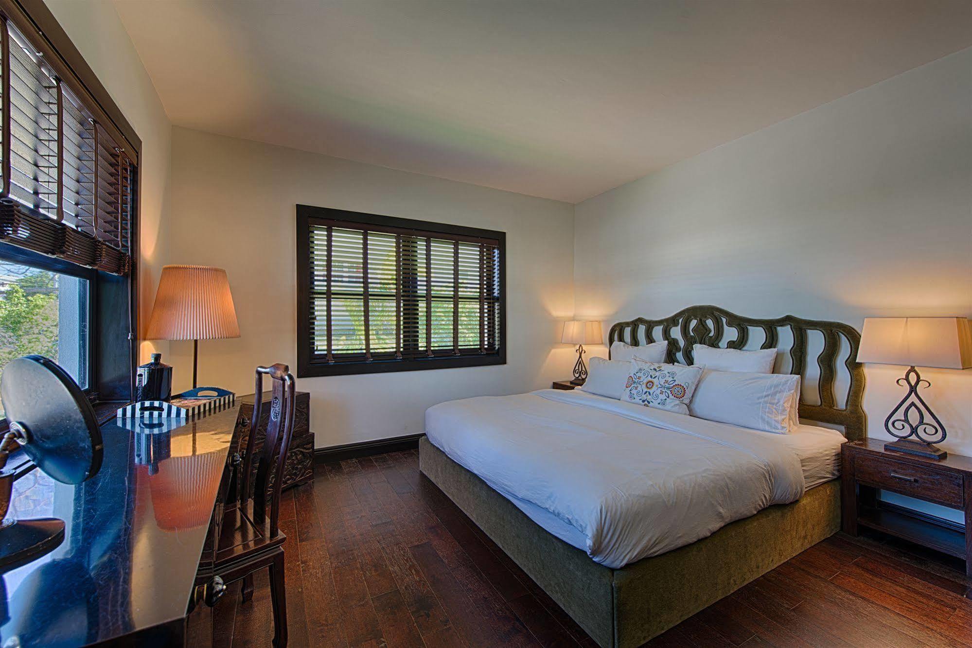 Miami Whitehouse Apartments North Bay Village Экстерьер фото
