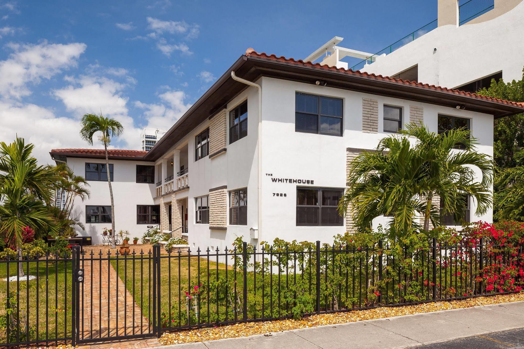 Miami Whitehouse Apartments North Bay Village Экстерьер фото