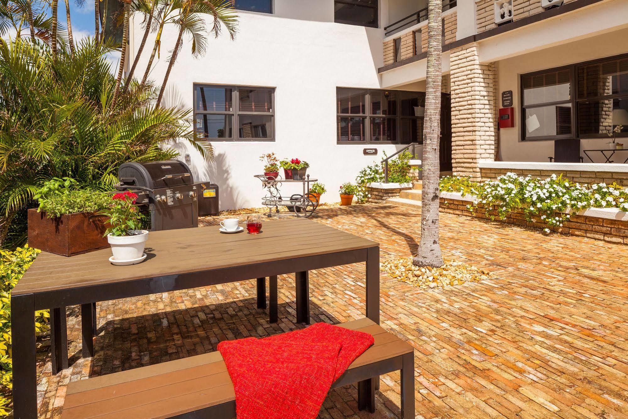Miami Whitehouse Apartments North Bay Village Экстерьер фото